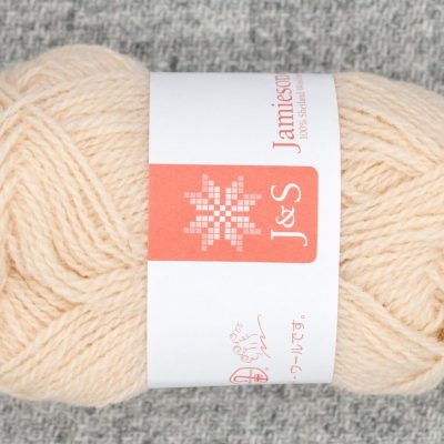 Yellows Jumper Weight Jamieson and Smith Shetland Yarn - 53 Jersey Cream