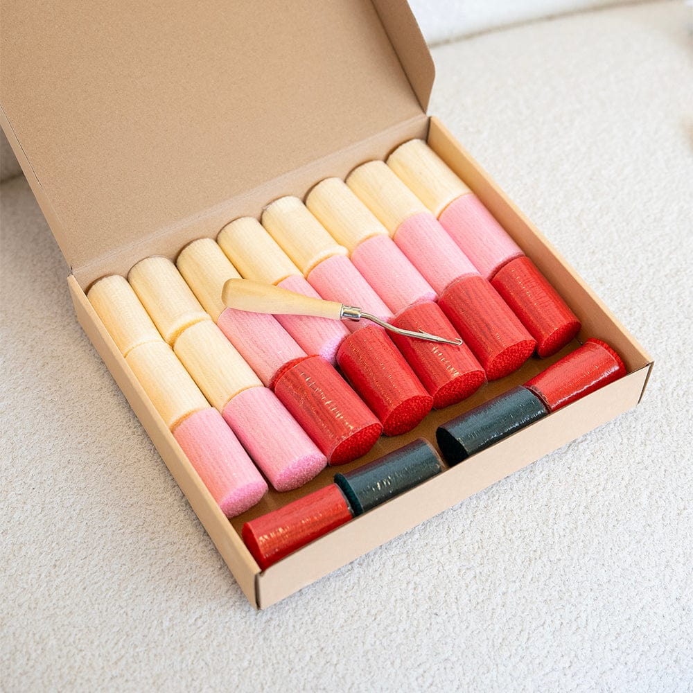 craft-club-co-latch-cushion-kit-ripe-stripes-strawberry-latch-hook-cushion-kit-1174038829