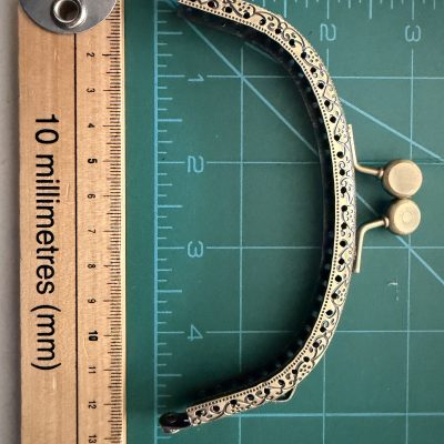 Various Sale Assorted Sized Metal Purse Frames - E