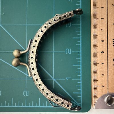 Various Sale Assorted Sized Metal Purse Frames - A