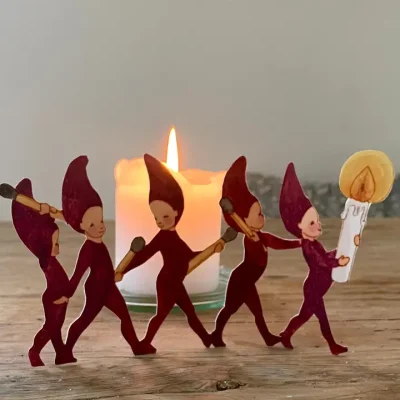 Elf Band with Candle Papercut