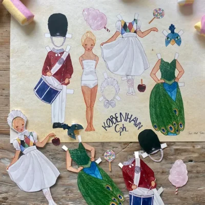 Columbine Dress Up Doll Papercut