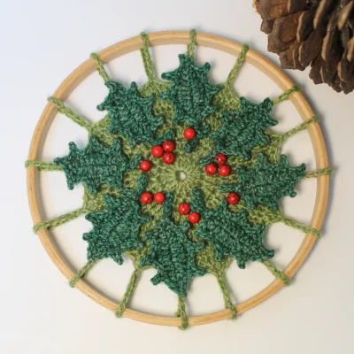 Holly Mandala Kit by Pineapple Fiber Art